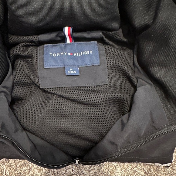 Tommy Hilfiger Black Windbreaker Jacket - Picture 2 of 10